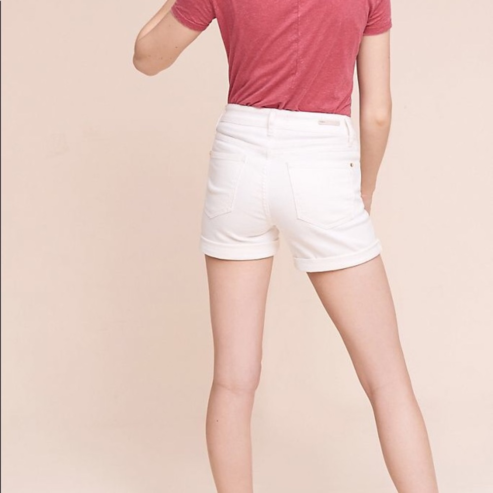 Pilcro Script High-Rise Shorts White 27 - Picture 2 of 10